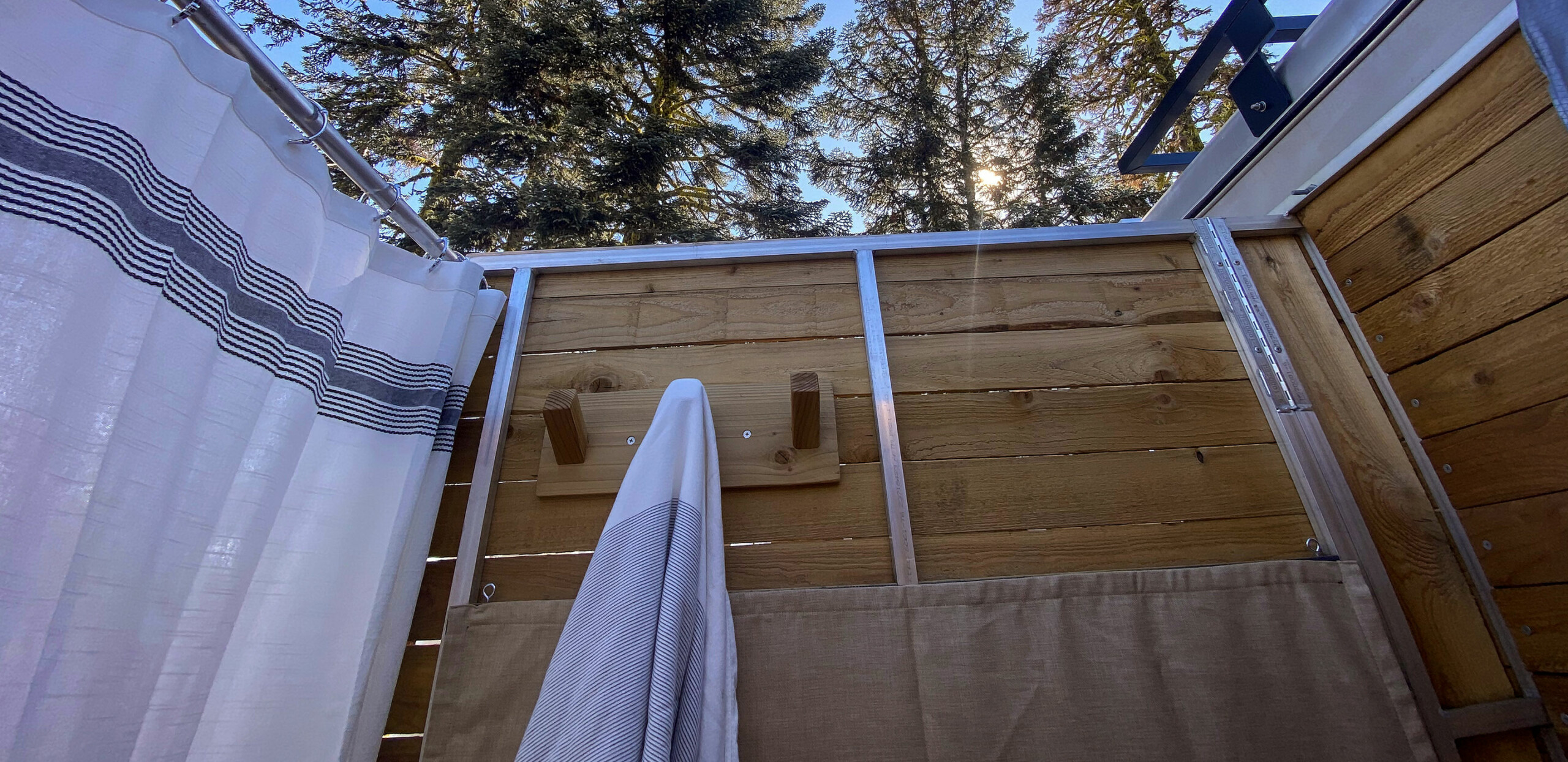 The Momentum Sauna Trailer - Hot Showers