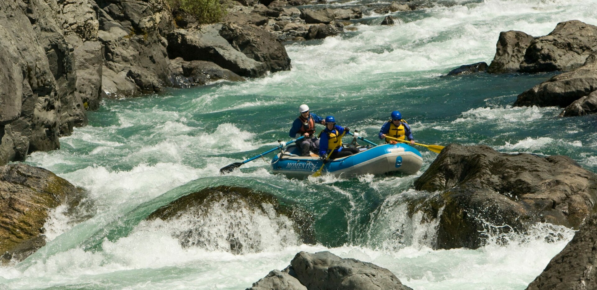 Green Wall Rapid - Illinois River Rafting - Oregon