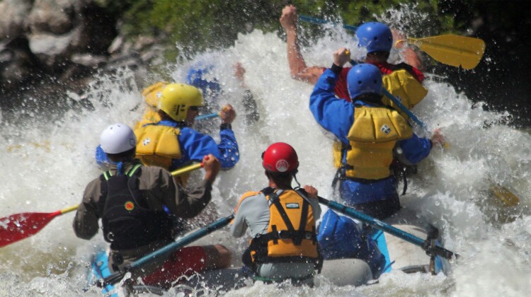 Upper Klamath Rafting - Whitewater Rafting - Adventure