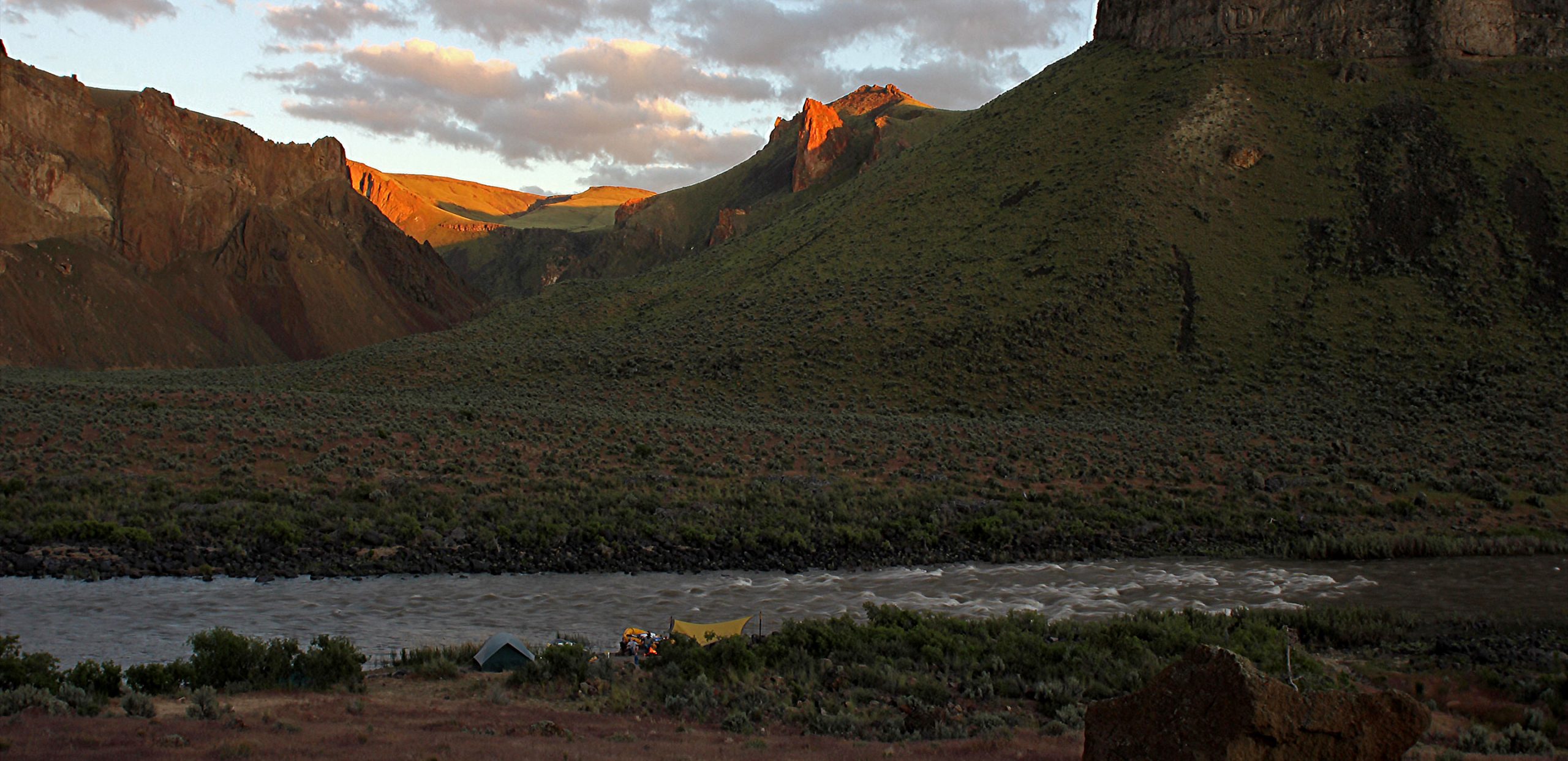 Owyhee River Rafting - sunset - Oregon