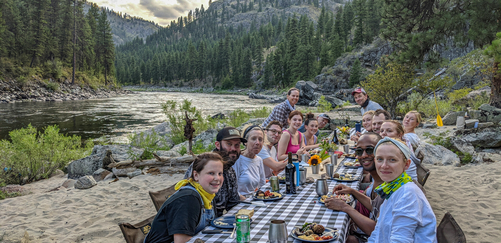 Luxury Camping & Rafting - Family Dinner - Idaho