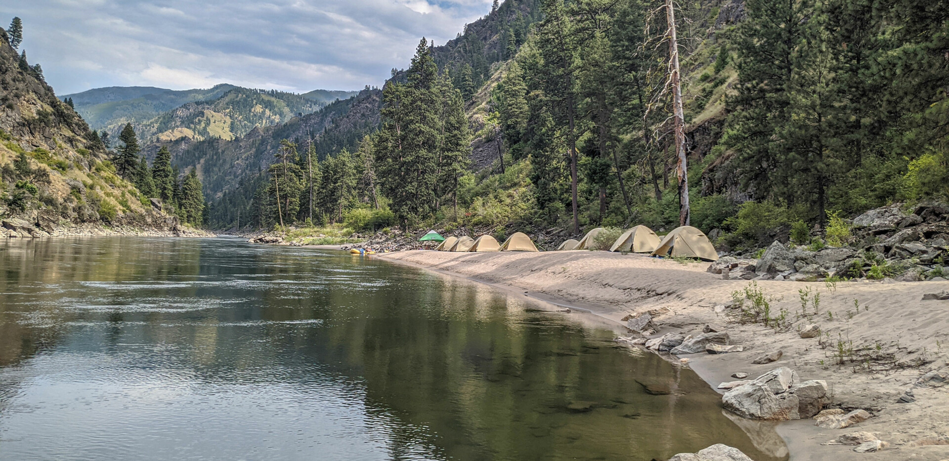 Luxury Camping & Rafting - Safari Style Camp Idaho Salmon