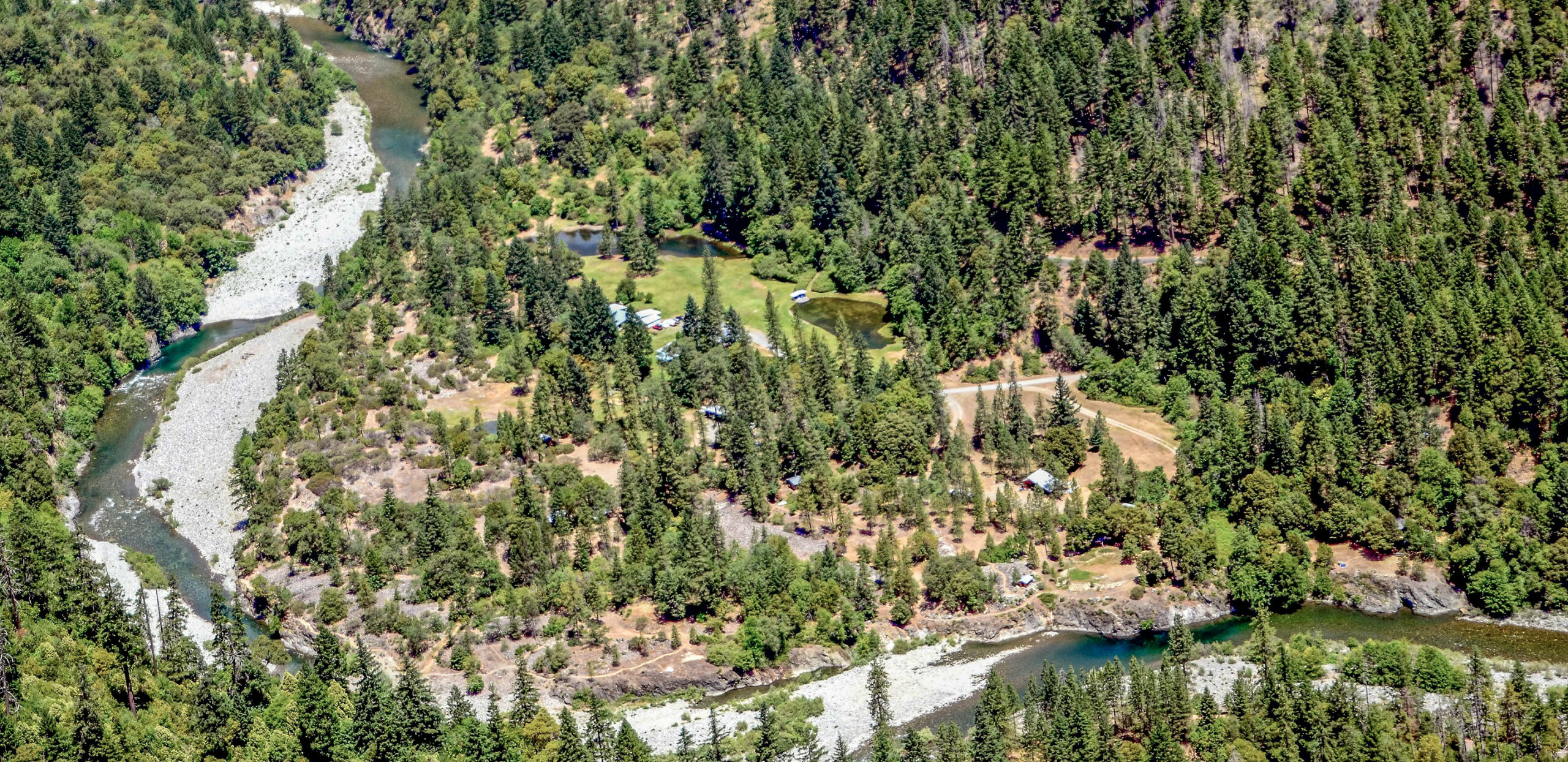 California Salmon Rafting - Lodge Trip - Otter Bar Lodge